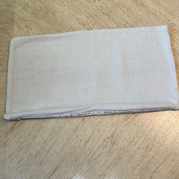 West Elm Pillow Cover (3) - Picture 4 of 9